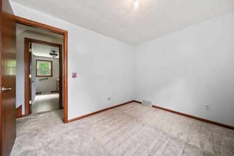 9220 Mount Gilead Road Fredericktown OH 43019