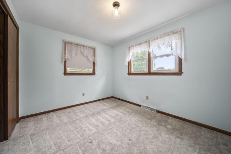 9220 Mount Gilead Road Fredericktown OH 43019