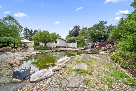 9220 Mount Gilead Road Fredericktown OH 43019