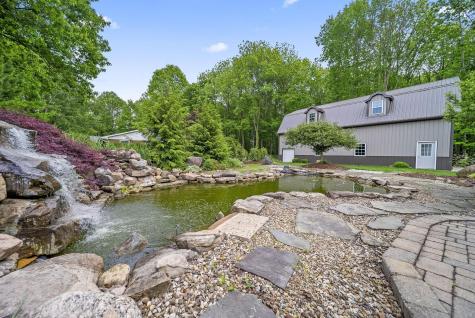 9220 Mount Gilead Road Fredericktown OH 43019