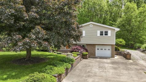 9220 Mount Gilead Road Fredericktown OH 43019