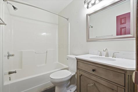 52 Eastway Court Howard OH 43028