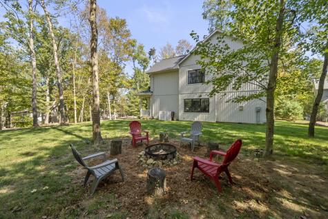 512 Greenacre Circle Howard OH 43028
