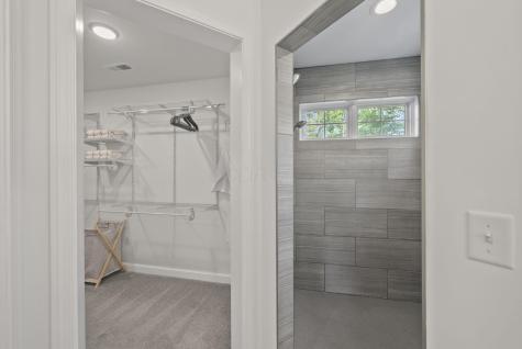 512 Greenacre Circle Howard OH 43028