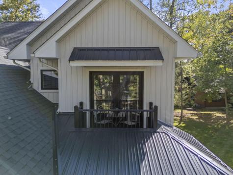 512 Greenacre Circle Howard OH 43028