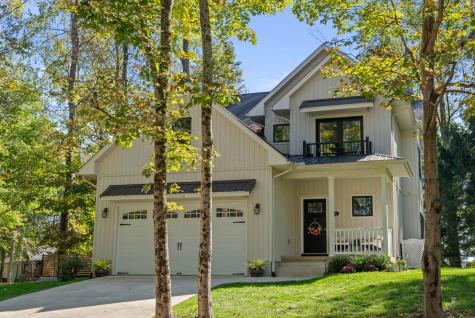 512 Greenacre Circle Howard OH 43028