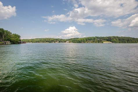 473 Lakeview Heights Drive Howard OH 43028