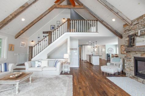 473 Lakeview Heights Drive Howard OH 43028