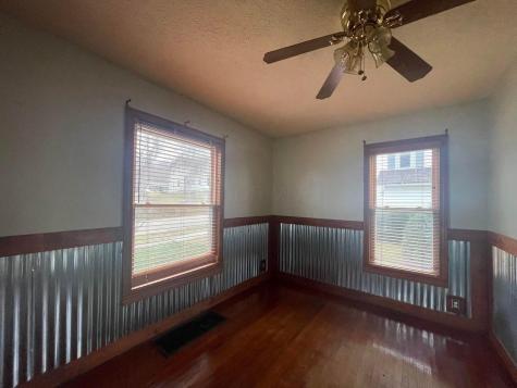 338 Mill Street Utica OH 43080