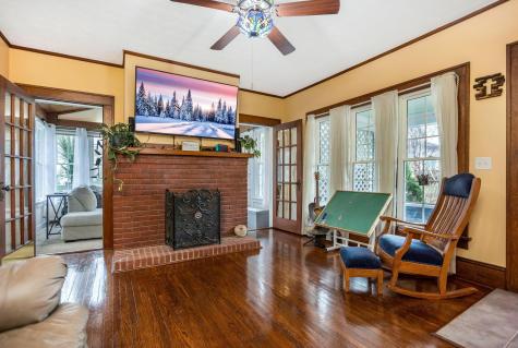 104 N Park Street Mount Vernon OH 43050