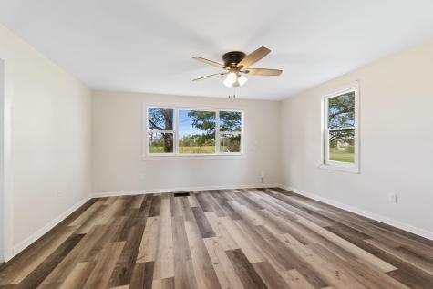 6882 County Road 183 Fredericktown OH 43019