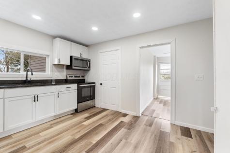 6882 County Road 183 Fredericktown OH 43019