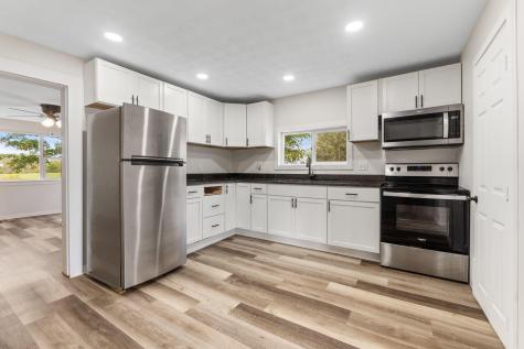 6882 County Road 183 Fredericktown OH 43019