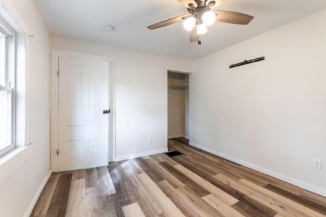 6882 County Road 183 Fredericktown OH 43019