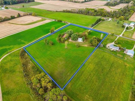 6882 County Road 183 Fredericktown OH 43019