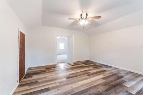 6882 County Road 183 Fredericktown OH 43019