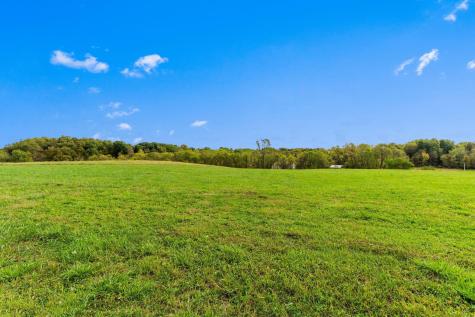 6882 County Road 183 Fredericktown OH 43019