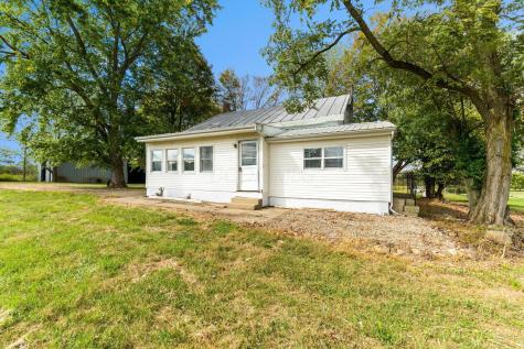 6882 County Road 183 Fredericktown OH 43019