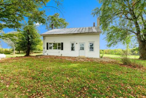 6882 County Road 183 Fredericktown OH 43019