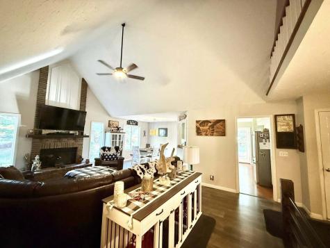 6 Sharon Drive Mount Vernon OH 43050