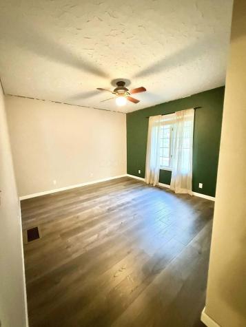 6 Sharon Drive Mount Vernon OH 43050