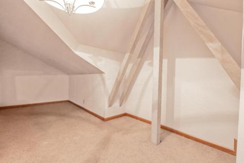 42 N Highland Court Howard OH 43028