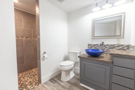 42 N Highland Court Howard OH 43028