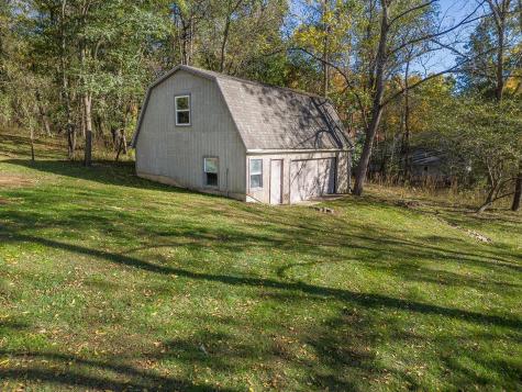 42 N Highland Court Howard OH 43028