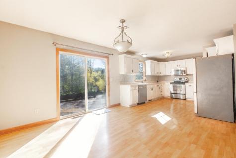 42 N Highland Court Howard OH 43028