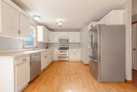 42 N Highland Court Howard OH 43028