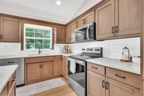 66 Penlawn Court Howard OH 43028