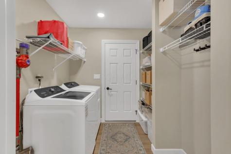 66 Penlawn Court Howard OH 43028