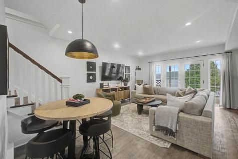 416 Lakeview Heights Drive Howard OH 43028