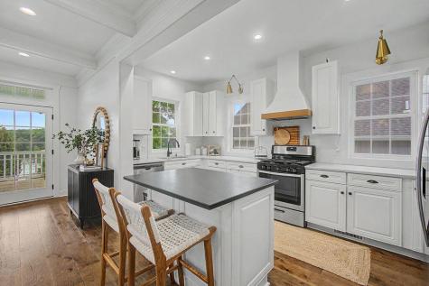 416 Lakeview Heights Drive Howard OH 43028