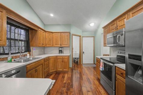 3171 Apple Valley Drive Howard OH 43028