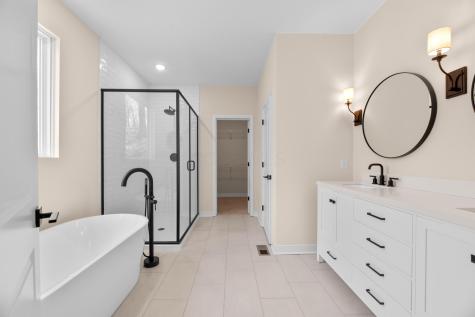 701 Grand View Drive Howard OH 43028