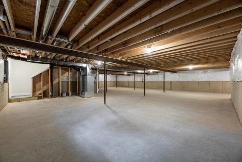 701 Grand View Drive Howard OH 43028