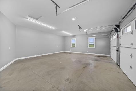 970 Lakefork Road NE Utica OH 43080