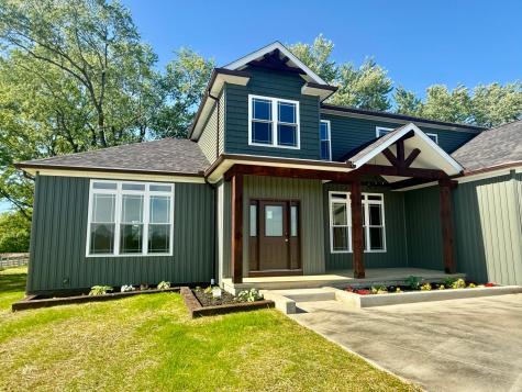 970 Lakefork Road NE Utica OH 43080