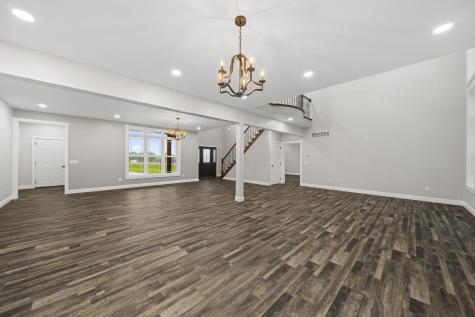 970 Lakefork Road NE Utica OH 43080