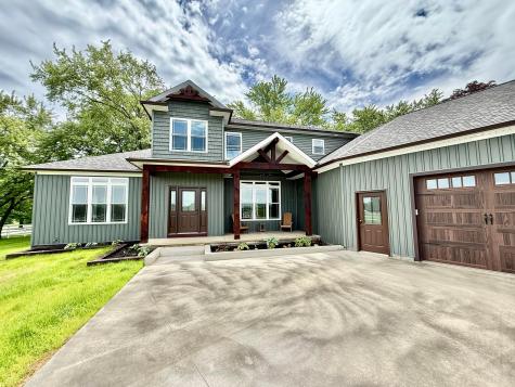 970 Lakefork Road NE Utica OH 43080