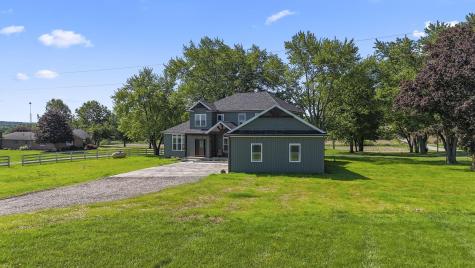 970 Lakefork Road NE Utica OH 43080
