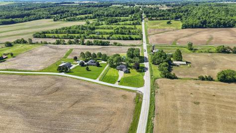 970 Lakefork Road NE Utica OH 43080