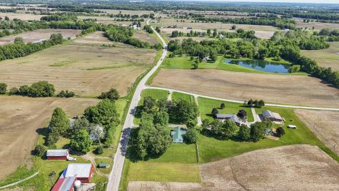 970 Lakefork Road NE Utica OH 43080