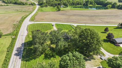 970 Lakefork Road NE Utica OH 43080
