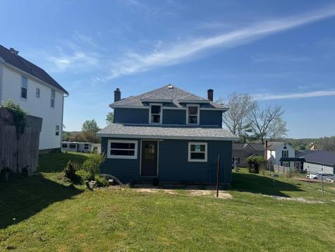 415 E 2nd Street Wellston OH 45692