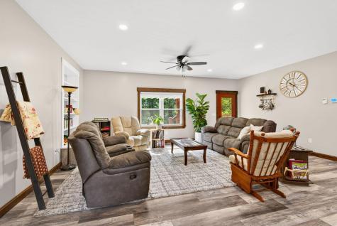 536 Jolly Road Wellston OH 45692