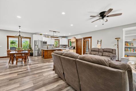 536 Jolly Road Wellston OH 45692