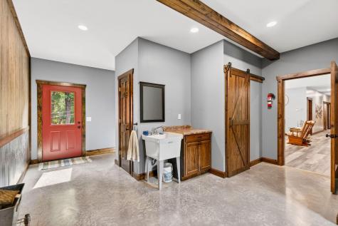 536 Jolly Road Wellston OH 45692