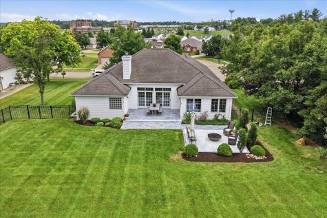 53 Woodlake Trail Mount Vernon OH 43050